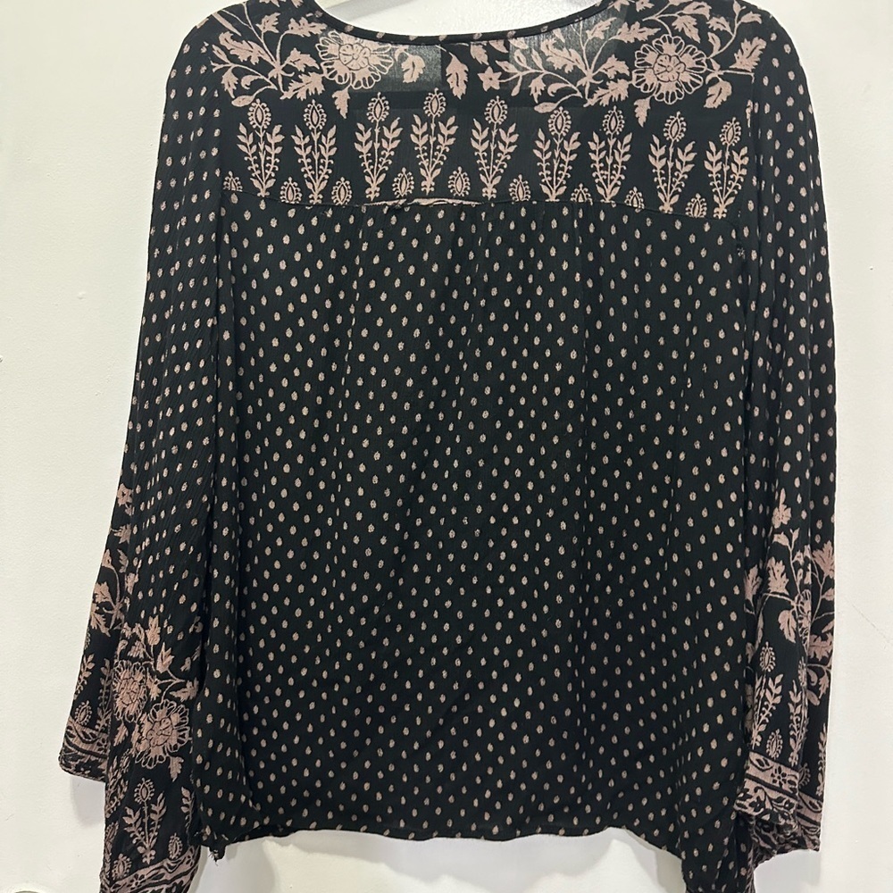Angie Boho Bell Sleeve Top Sz L - Picture 2 of 6